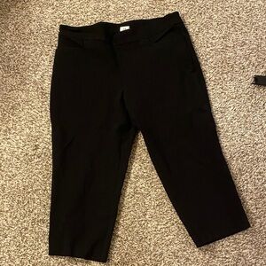 Time and Tru Black Cropped Pants